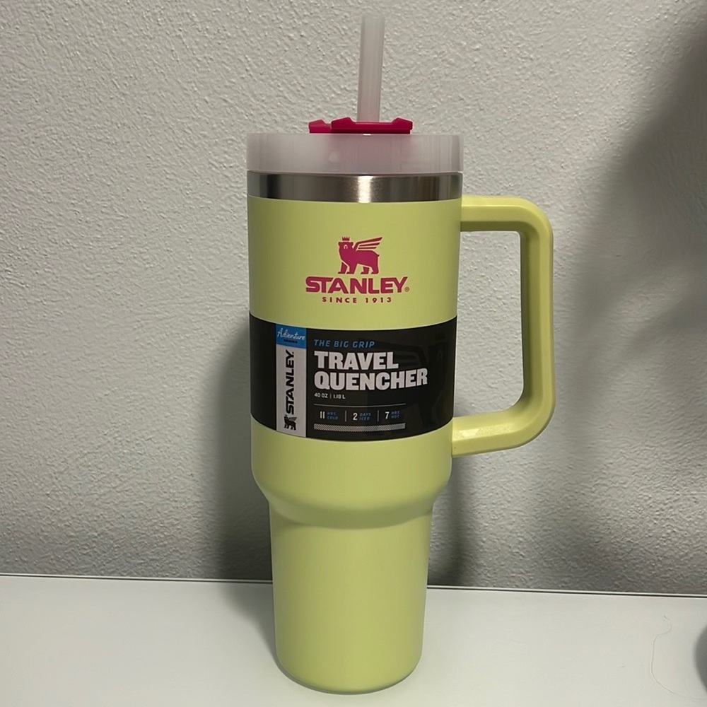 Stanley Adventure Quencher 40oz Tumbler